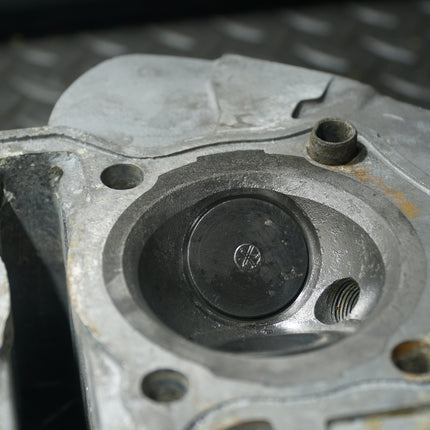 1975 Yamaha XS650 Engine Top End Cylinder Head 6961.U0 OEM No Cam