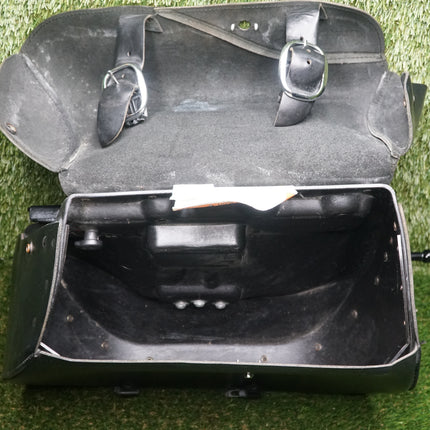 2007-2008 Harley-Davidson FLSTF Fat Boy Right Saddlebag OEM w/ Hardware