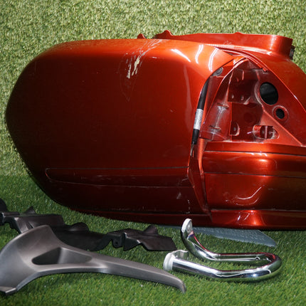 2001–2010 Honda Goldwing GL1800 Left Saddlebag Lid w/ Bar & Covers OEM Used