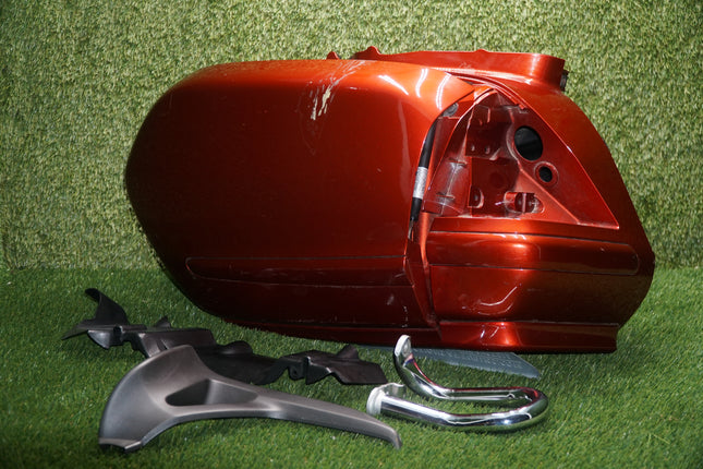 2001–2010 Honda Goldwing GL1800 Left Saddlebag Lid w/ Bar & Covers OEM Used