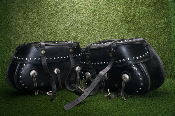 Harley Softail Sportster Dyna Leather Quick Release Saddlebags Used
