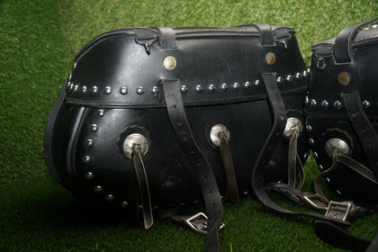 Harley Softail Sportster Dyna Leather Quick Release Saddlebags Used photo 2