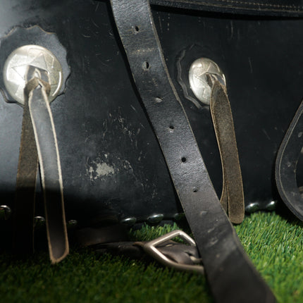 Harley Softail Sportster Dyna Leather Quick Release Saddlebags Used