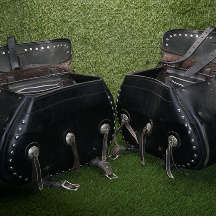 Harley Softail Sportster Dyna Leather Quick Release Saddlebags Used