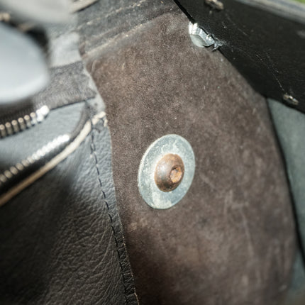 Harley Softail Sportster Dyna Leather Quick Release Saddlebags Used