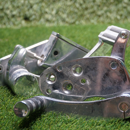 Harley Softail FXSTB Chrome Front Foot Pegs Left & Right 2000–2006 Needs Rechrome