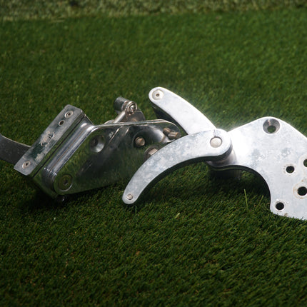 Harley Softail FXSTB Chrome Front Foot Pegs Left & Right 2000–2006 Needs Rechrome