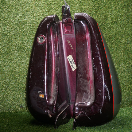 Harley Softail Deluxe Gas Fuel Tank OEM Harley-Davidson — Dent & Scuffs