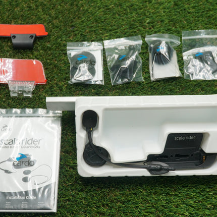 Cardo Scala Rider G9 / G9x Bluetooth Communicator Set Brand New Powers On