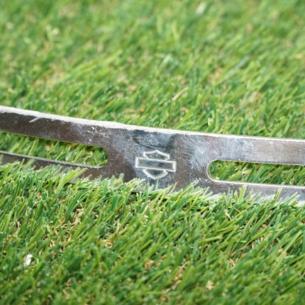 02 Harley Electra Glide FLHTC Windshield w/ Chrome Trim & Logo OEM