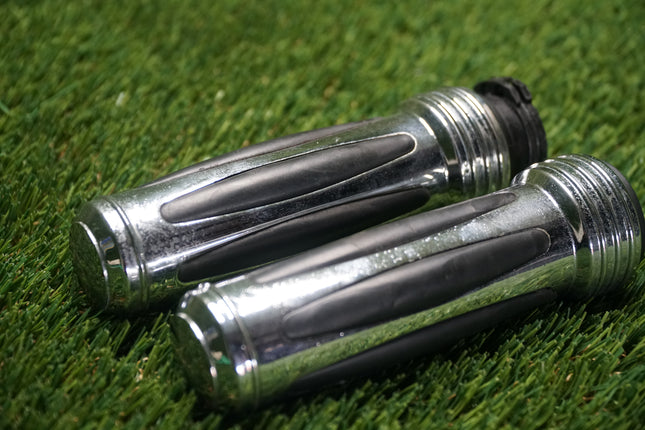 Harley FLH Road King Chrome Raised Throttle Handlebar Grips 2000 OK Cond