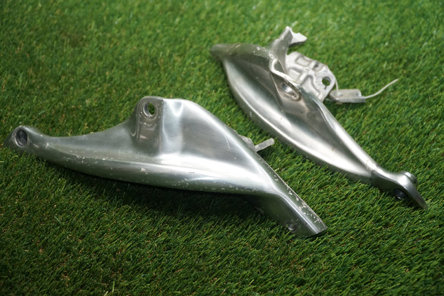 2005 Yamaha VMAX 1200 VMX12 Sissy Bar Mount Brackets L/R — One Repairable