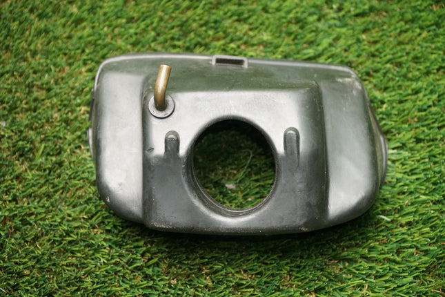 Yamaha VMAX 1299 2WE Rubber Fuel Tank Filler Cap Plug 1992 A4076