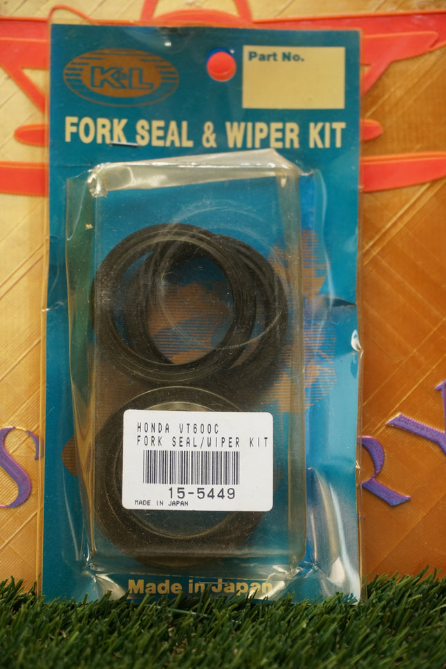 K&L Honda VT600C Shadow VLX Front Fork Seal & Wiper Kit 15-5449 NOS