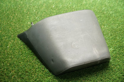 1986 Yamaha VMAX 1200 VMX12 Passenger Rear Seat 1FK-24750-00 Fair Condition photo 3