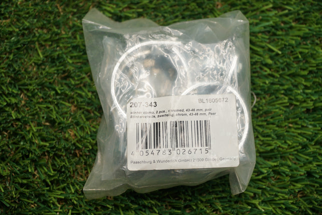 Chrome Winker Clamp Set 43–46mm – Turn Signal Mounting Clamps (Pair)