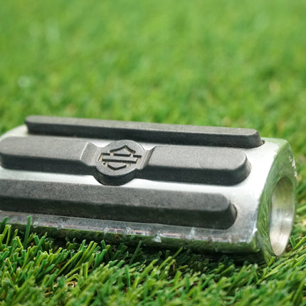 Harley Chrome & Rubber Foot Peg – Rider/Passenger Peg OEM Style Used