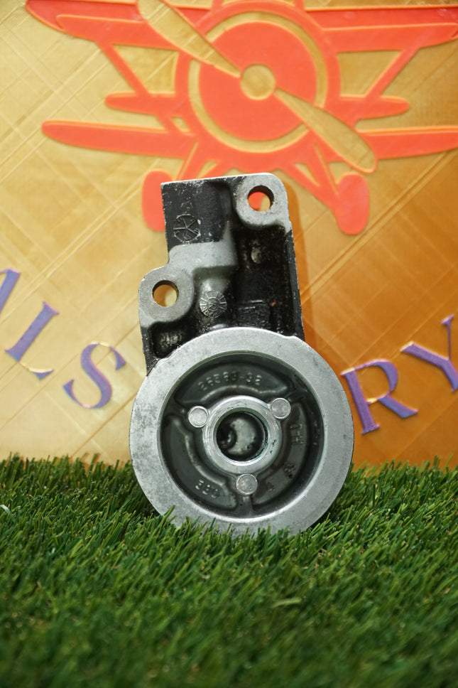 Harley Heritage Softail EVO Oil Filter Adapter Housing 26369-92 Used OEM 1340
