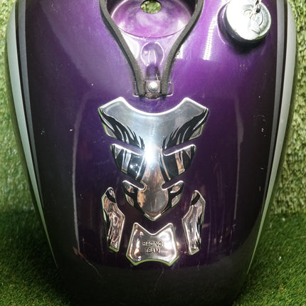 2002 Yamaha V Star 650 Custom OEM Fuel Gas Tank