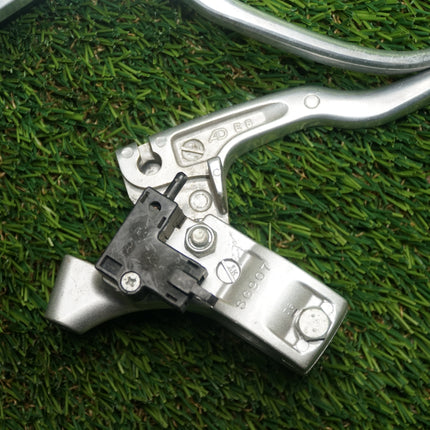 1996 Kawasaki Vulcan 1500 VN1500 Front Brake Master Cylinder & Clutch Perch