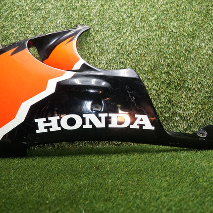 1998-1999 Honda CBR900RR Lower Left Side Cowl 64470-MASA-0000