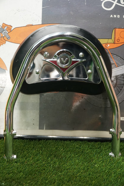 Kawasaki Vulcan 1500 Classic Passenger Backrest Sissy Bar Chrome Emblem Used OEM photo 4