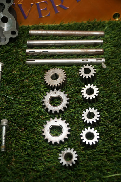 Harley Evolution Big Twin Engine Oil Pump Kit 26219-92A Used Takeoff Lot photo 3