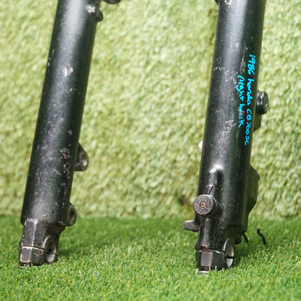 84–86 Honda CB700SC Nighthawk Front Forks & Triple Tree – Good