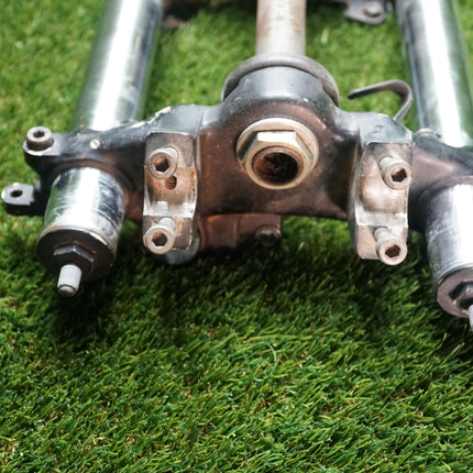 84–86 Honda CB700SC Nighthawk Front Forks & Triple Tree – Good