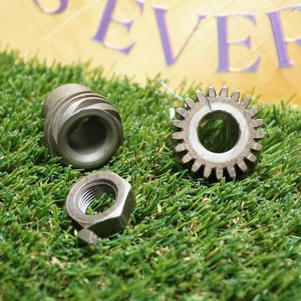 Harley Big Twin 4-Speed Mainshaft Starter Clutch Gear Mechanical Hardware Lot