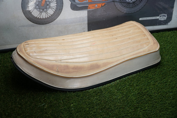 Harley Ironhead Sportster XL XLH XLCH White SCAT Buddy Seat OEM