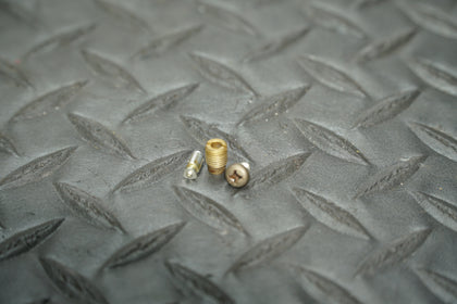 Honda XR50R OEM Carb/Float Needle Valve – 2000–2003 Keihin Carb photo 2