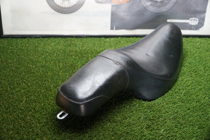 Harley Sportster OEM Two-Up Seat 51550-07 RDW-92/61-0067 Nightster Iron photo 1