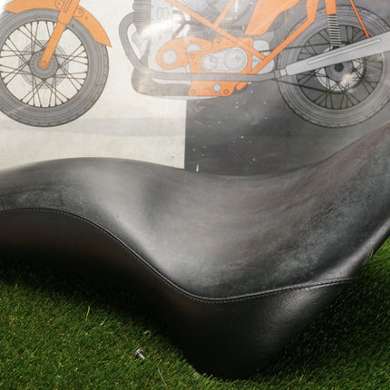 Harley Davidson OEM Badlander Two-Up Seat Touring Electra Road Street Glide