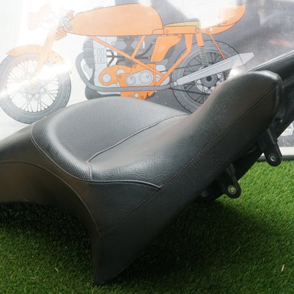 Victory Cross Country OEM Two-Up Seat 5438107 Cross Roads Tour Magnum
