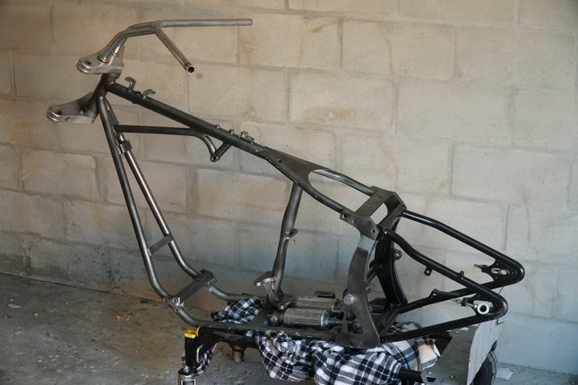 Mid-USA Softail Wide Tire Frame Custom Twin Cam Rare VIN Frame