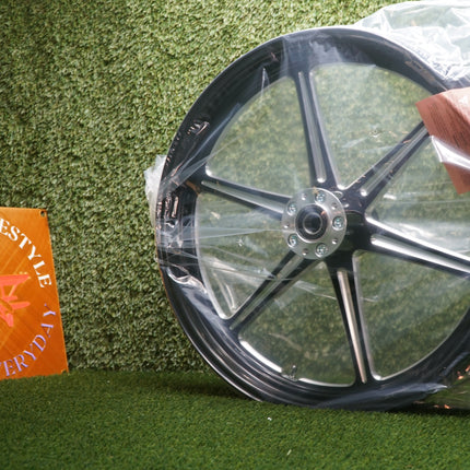 Revolver 21x3.5 Front Mag Wheel Single Disc Harley Softail FLST Fat Boy 00-06