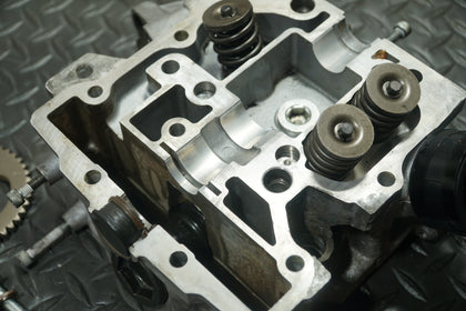 1985–1986 Honda Shadow VT1100 OEM Rear Cylinder Head w/ Cam Gear & Bolts photo 3