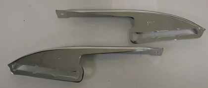 V-Twin Manufacturing 31-0437 Windshield Bracket Kit – Fits Harley-Davidson FLST Models photo 1