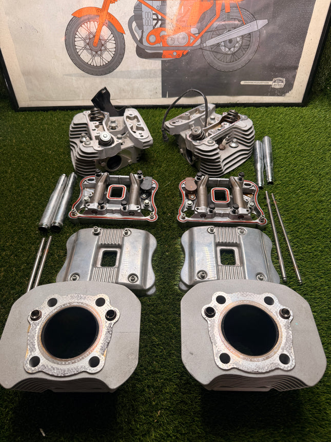 Harley Sportster 1200 Complete Top End Kit Cylinders Polished Valve Covers