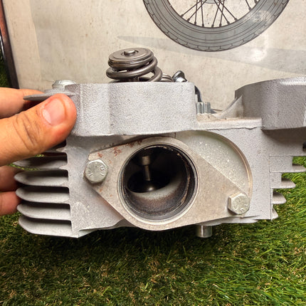 Harley Sportster 1200 Complete Top End Kit Cylinders Polished Valve Covers