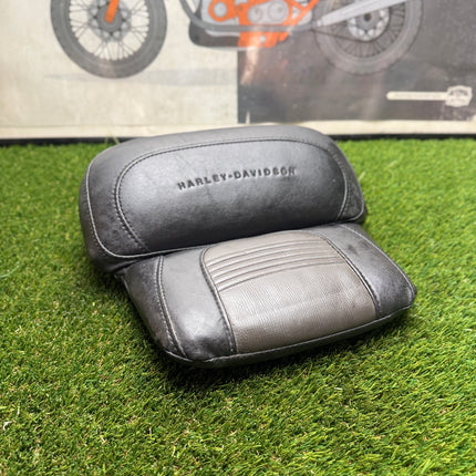 Harley Electra Glide OEM Tour Pak Passenger Backrest Pad Wrap Around Comfort