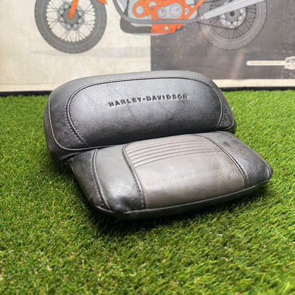 Harley Electra Glide OEM Tour Pak Passenger Backrest Pad Wrap Around Comfort
