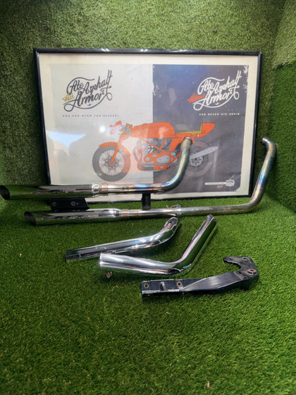 Harley Softail Deluxe FLSTN Python Staggered Exhaust 2010 photo 2