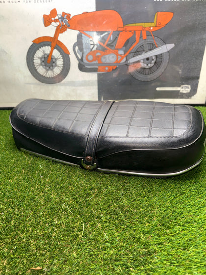 Honda CL175 Scrambler OEM Complete Two-Up Seat Cushion Hinge Strap 1968-1973 photo 5