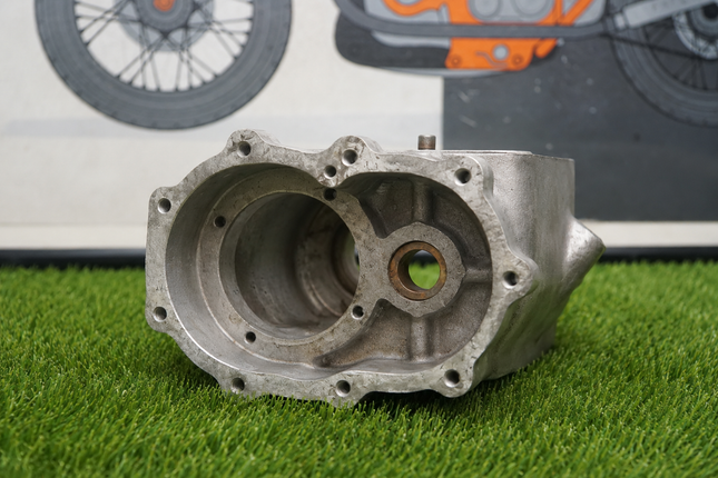 OEM Harley Shovelhead 4 Speed Rotary Top Transmission Case Housing 1979-84 82A
